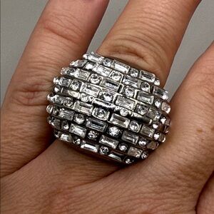 Vintage Silver Tone Rhinestone Crystal Cluster Large Cocktail Statement Ring 5